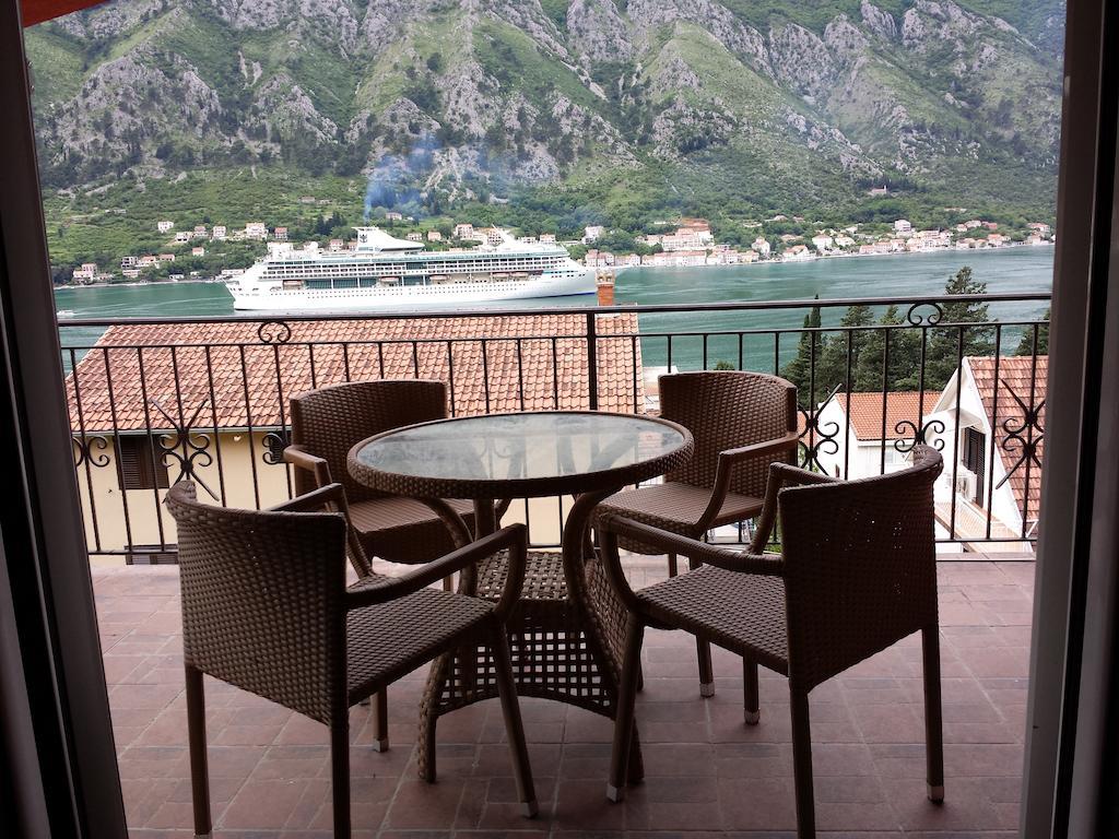 Apartments Lazarevic Kotor Chambre photo